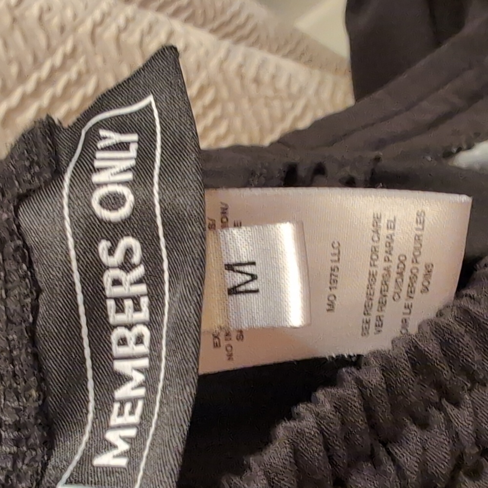Members Only black jogger medium scrubs